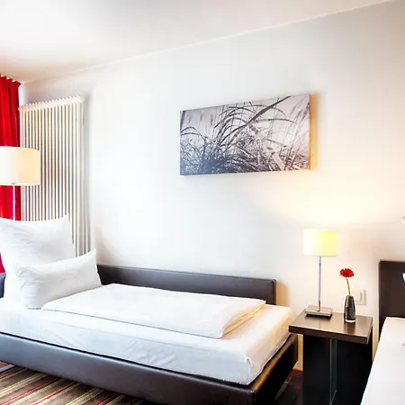 Leonardo West 4* München