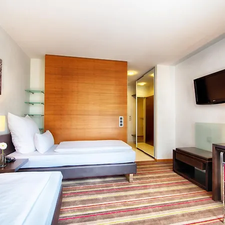 Leonardo West 4* München
