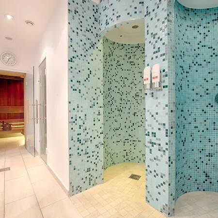 Otel Leonardo West Münih