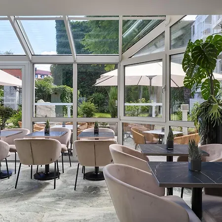 Leonardo West Мюнхен