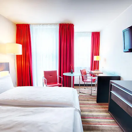 Отель Leonardo West Мюнхен