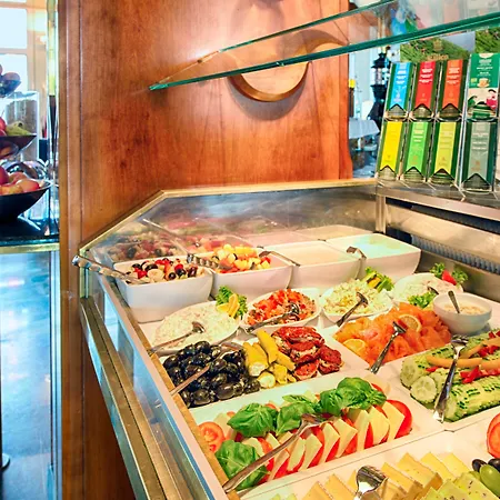 Отель Leonardo West Мюнхен