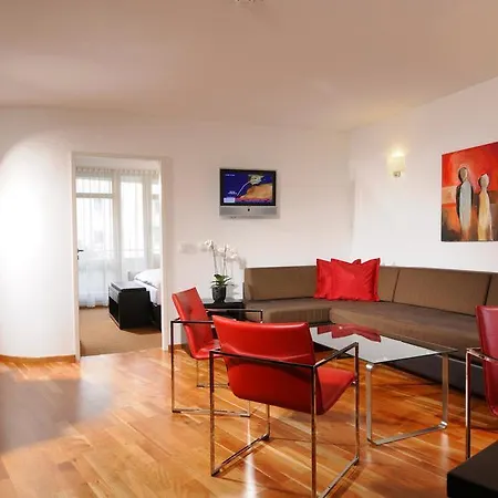 Leonardo West 4* Мюнхен