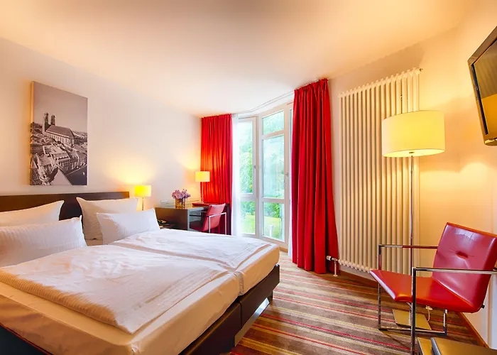 Leonardo West Otel Münih