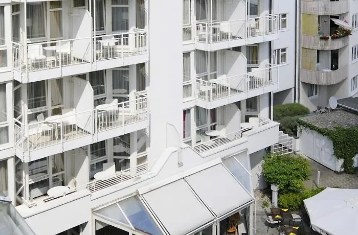 レオナルド シティ ウエスト 4* ミュンヘン