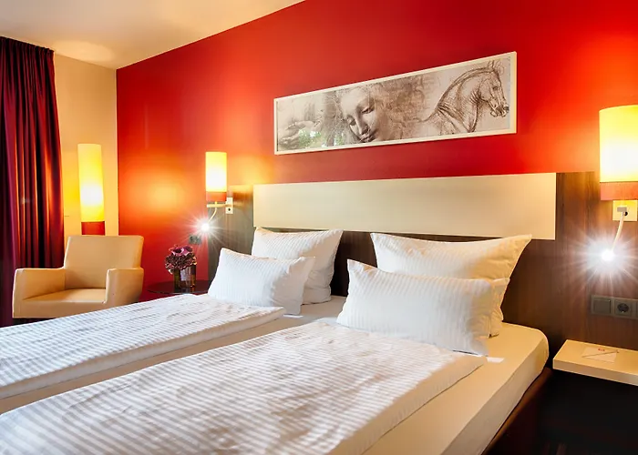 Hotel Leonardo West 4*