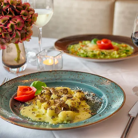 Leonardo West 4* München